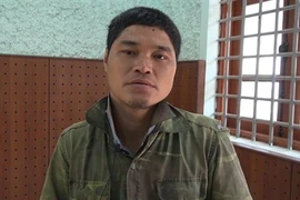 Dùng súng tự chế truy sát người khác vì nghĩ bị bắt… mất hồn!