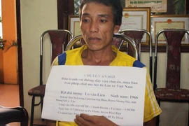 Bắt đối tượng nước ngoài vận chuyển trái phép ma túy vào Việt Nam