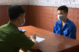 Khởi tố đối tượng chống người thi hành công vụ làm 2 cán bộ Công an bị thương