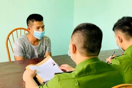 Bắt giữ đối tượng truy nã về tội lừa đảo chiếm đoạt tài sản