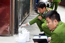 Đốt nhà hàng xóm vì bị trẻ quấy khóc không ngủ được