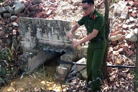 Xử phạt hai công ty sản xuất giấy và bột giấy xả thải gây ô nhiễm môi trường