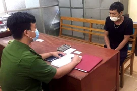 Bắt ‘nóng’ đối tượng nửa đêm mò vào khu công nghiệp trộm cắp tài sản