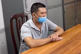 Vội vàng điều khiển xe ô tô bỏ trốn khỏi hiện trường sau khi gây tai nạn