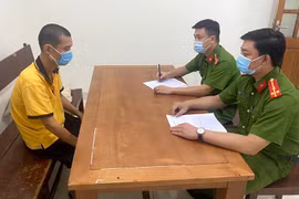 Vận động thành công đối tượng truy nã ra đầu thú