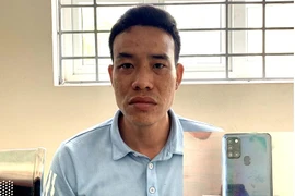 Công nhân vận hành máy xúc tàng trữ trái phép chất ma túy