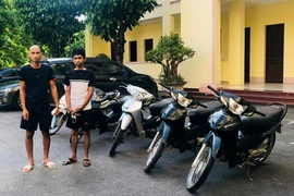 Bắt khẩn cấp nhóm đối tượng gây ra 11 vụ trộm cắp xe máy 