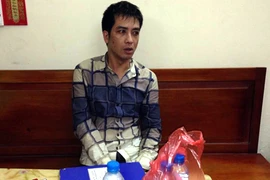 Tàng trữ ma túy vừa sử dụng, vừa bán lấy tiền ăn tiêu