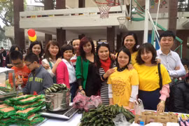 Những tấm lòng thiện nguyện trong Ngày hội hoa hướng dương 2016