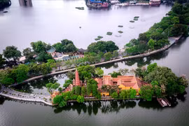 Hà Nội lập dự án bổ cập nước từ nhà máy xử lý nước thải hồ Tây về hồ Sen