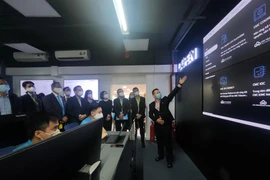 Chủ tịch Hà Nội: Đột phá về công nghệ là giải pháp cho phòng chống dịch, biến “nguy” thành cơ hội trong phục hồi kinh tế