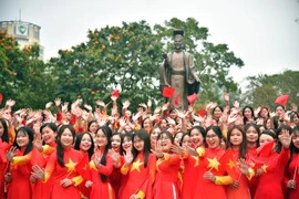 Hà Nội sẽ là đô thị thông minh với người dân là trung tâm vào năm 2030