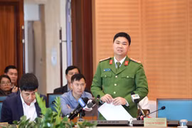 Giành lại vỉa hè cho người đi bộ: Hà Nội sẽ triển khai bền bỉ, có lộ trình, từng bước để thành công