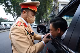Chủ tịch Hà Nội nghiêm cấm can thiệp vào việc xử lý vi phạm nồng độ cồn