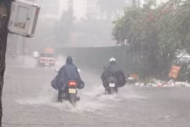 Bộ Giáo dục yêu cầu bảo quản bài thi, tài liệu liên quan đến kỳ thi tốt nghiệp THPT 2025 trong bão số 3