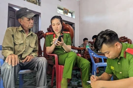 Hà Nội phát động đợt thi đua đến từng nhà, rà từng người xác lập tài khoản định danh điện tử