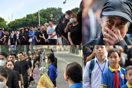 Hàng nghìn người viếng Tổng Bí thư Nguyễn Phú Trọng từ sáng sớm