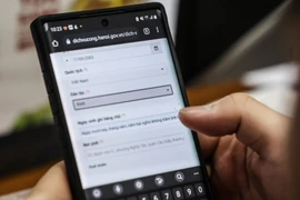 Hà Nội sẽ có app điện thoại để người dân và doanh nghiệp thực hiện thủ tục hành chính 