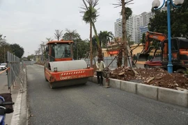 Hà Nội sẽ điều chỉnh kích thước vỉa hè, dải phân cách 7 tuyến đường để giảm ùn tắc