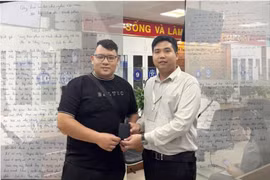 Những mẩu chuyện nhỏ ý nghĩa ở Chi nhánh số 3 Trung tâm Phục vụ hành chính công TP Hà Nội