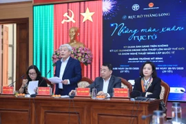 Hà Nội: 2025 drone hỏa thuật trình diễn đêm giao thừa Ất Tỵ lập kỷ lục thế giới