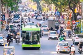 Hà Nội sẽ thí điểm 5 tuyến xe buýt điện trong năm 2025