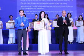 Vinh danh các nhà khoa học trẻ xuất sắc được nhận Giải thưởng Quả Cầu Vàng 2024 
