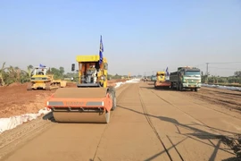 Hà Nội yêu cầu báo cáo hàng tuần với dự án giải ngân chậm