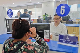 Hà Nội cắt giảm ít nhất 60% thời gian với thủ tục hành chính nội bộ thuộc nhóm "làn xanh"