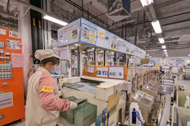 Chủ tịch Hà Nội chỉ đạo loạt giải pháp đột phá để đạt tăng trưởng GRDP năm 2025 hơn 8%