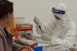 Hà Nội: Hoàn thành xét nghiệm người về từ vùng dịch Quảng Ninh, Hải Dương trước ngày 1/2