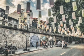 Hà Nội trả lời cử tri về tiến độ dự án cải tạo 132 vòm cầu đá đường dẫn lên cầu Long Biên