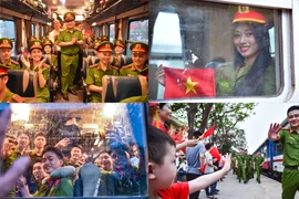 Hình ảnh đẹp người dân tiễn Đoàn Nghệ thuật Trống hội Học viện CSND hành quân vào TP Hồ Chí Minh