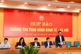Hà Nội: Kiểm soát lạm phát, tiếp tục cải cách hành chính