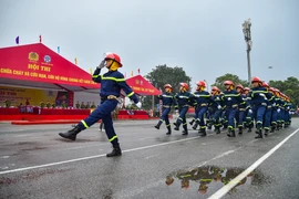 Tổng duyệt khai mạc chung kết Hội thi Thể thao nghiệp vụ chữa cháy cứu nạn, cứu hộ 2025