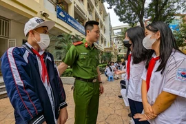 Hà Nội sẽ nhân rộng mô hình câu lạc bộ “Pháp luật với thanh niên”