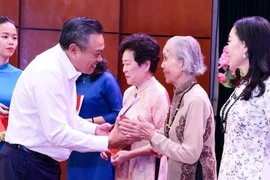 Chủ tịch Hà Nội dự Ngày hội Đại đoàn kết 2024 cùng nhân dân quận Hoàn Kiếm