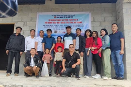 Báo Kinh tế & Đô thị tặng nhà cho người dân khó khăn Hà Giang
