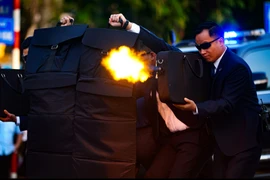 Video lực lượng Cảnh vệ CAND trình diễn nghiệp vụ, phản ứng thần tốc bảo vệ yếu nhân