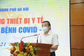 Chủ tịch Hà Nội: Sự chung tay của nhân dân, doanh nghiệp là nguồn động viên, tiếp sức quý báu để phòng chống Covid-19