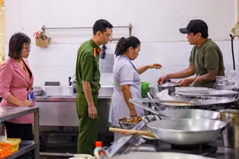 Hà Nội sắp kiểm tra diện rộng an toàn thực phẩm thức ăn đường phố