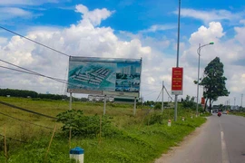 Chủ tịch Hà Nội chỉ đạo xử lý các dự án chậm triển khai ở huyện Mê Linh