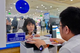 Người dân có thể thực hiện trực tuyến một số thủ tục về đất đai ở Hà Nội từ 20-5