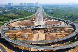 Hà Nội xem xét dành quỹ đất có giá trị cao để tái định cư các dự án trọng điểm