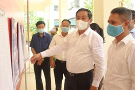 Phó Chủ tịch Thường trực UBND TP Hà Nội kiểm tra công tác sẵn sàng cho ngày bầu cử ở quận Hà Đông