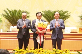 Ông Trần Đức Hoạt được bầu làm Ủy viên UBND TP Hà Nội