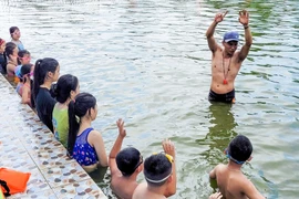 Hà Nội yêu cầu 100% điểm có nguy cơ xảy ra đuối nước phải có rào chắn, cảnh báo