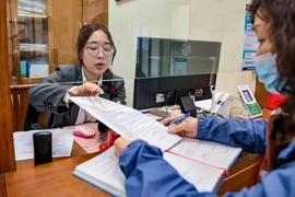 Hà Nội tiếp tục đơn giản hóa nhiều thủ tục hành chính cấp sở/huyện trong 2025