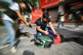 Chủ tịch Hà Nội tặng bằng khen 3 cán bộ Công an Thủ đô