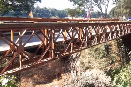 Hà Nội chi 15 tỷ chế tạo 3 cầu dàn chống ùn tắc giao thông